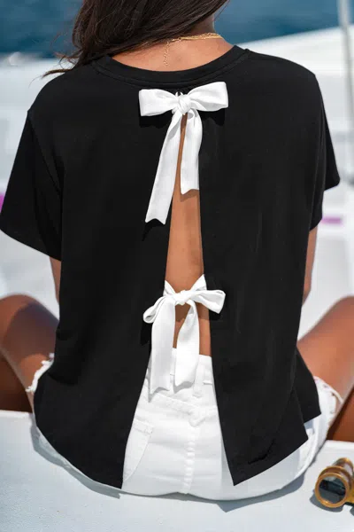 Cupshe Contradiction Black Tee