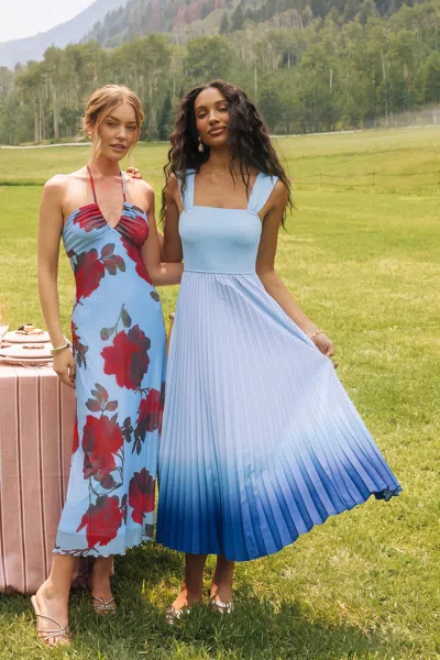 Cupshe Dimmed Light Ombre Maxi Dress In Blue