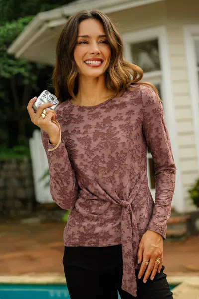 Cupshe Hard To Ignore Floral Top In Red
