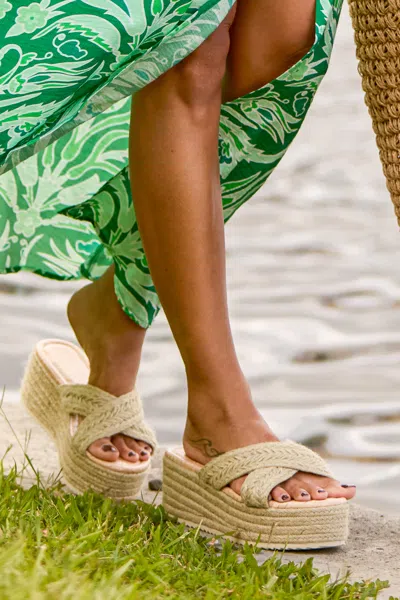 Cupshe High Stakes Straw Sandals In Neutral