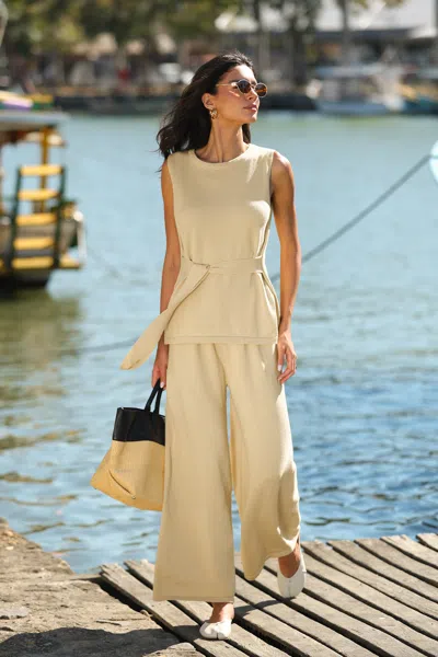 Cupshe Juniper Beige Sweater Vest