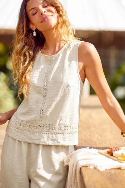 Cupshe Reflecting Beige Top In Red