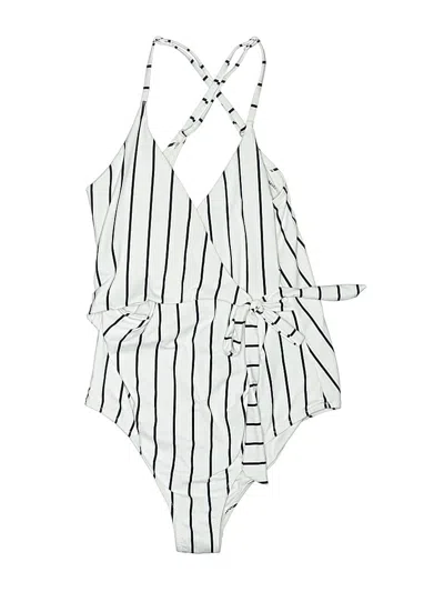 Pre-owned Cupshe Sleeveless Top White Halter Neckline Tops