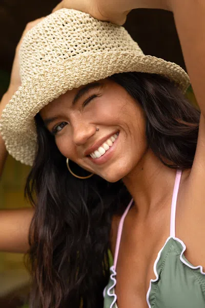 Cupshe Take Off Straw Hat In Neutral