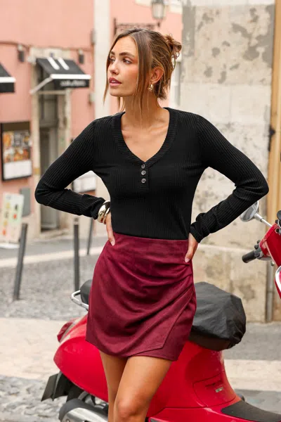 Cupshe Wild Fern Black Top