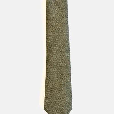 Curated Basics Olive Linen Tie In Green