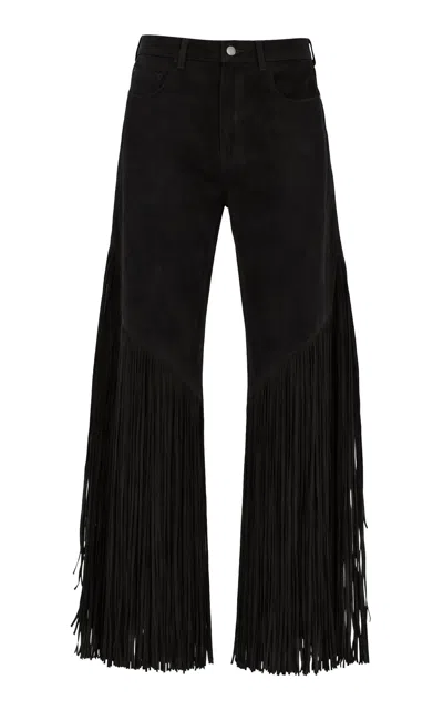 Curatoria Moda Operandi In Black