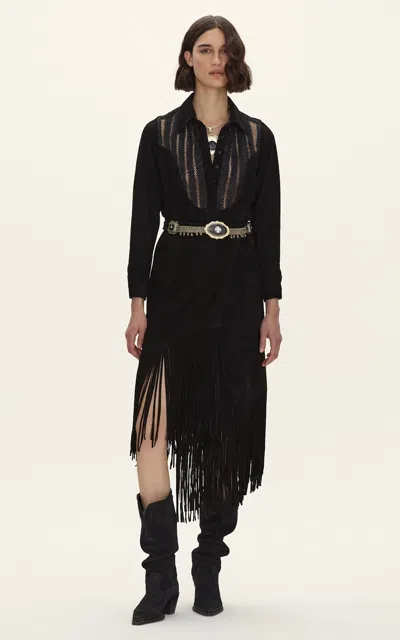 Curatoria Moda Operandi In Black