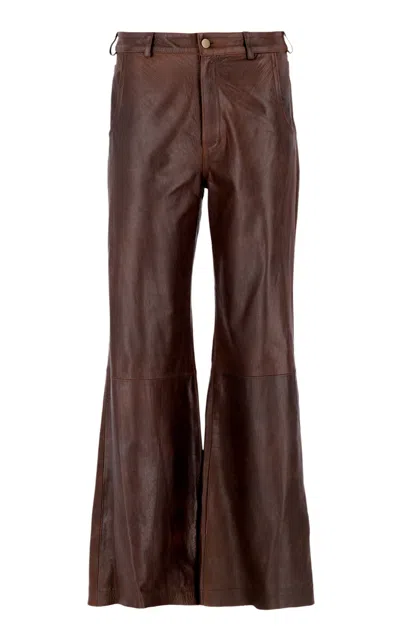 Curatoria Moda Operandi In Brown