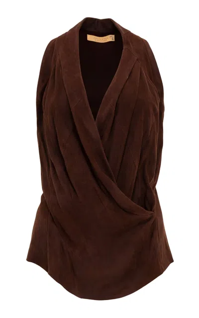 Curatoria Moda Operandi In Brown