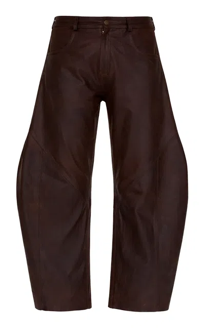 Curatoria Moda Operandi In Brown