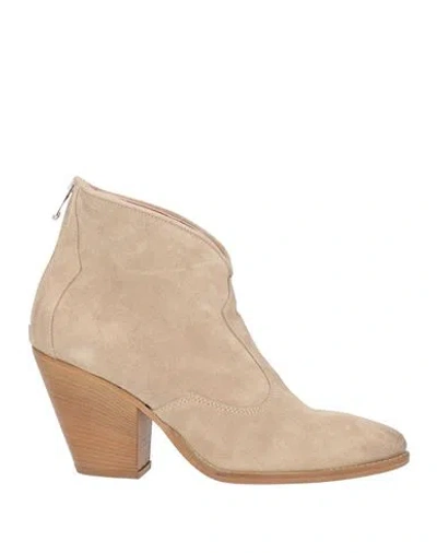 Curiosite Curiosité Woman Ankle Boots Beige Size 11 Leather In Brown