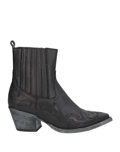 Curiosite Curiosité Woman Ankle Boots Black Size 8 Leather