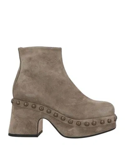 Curiosite Curiosité Woman Ankle Boots Grey Size 6 Leather In Gray