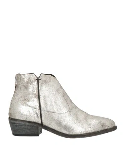 Curiosite Curiosité Woman Ankle Boots Platinum Size 9 Leather In Grey
