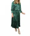 Current Air Daisy Pleated Skirt In Dark Green In Green