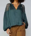Current Air Shannie Lace Puff Sleeve Top In Green In Green