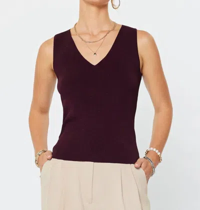 Current Air Sleeveless V-neck Sweater Top In Maroon In Burgundy