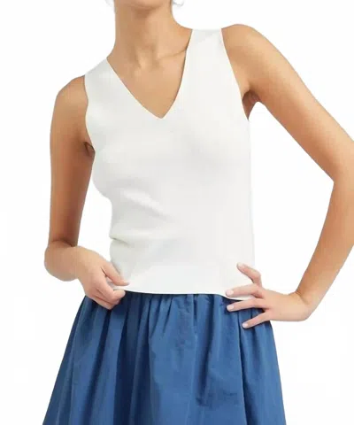 Current Air Sleeveless V-neck Sweater Top In White