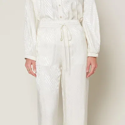 Current Air Textured Ankle Pant In Ivory In White
