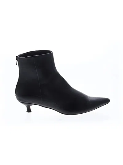 Pre-owned Cushionaire Ankle Boots In Black