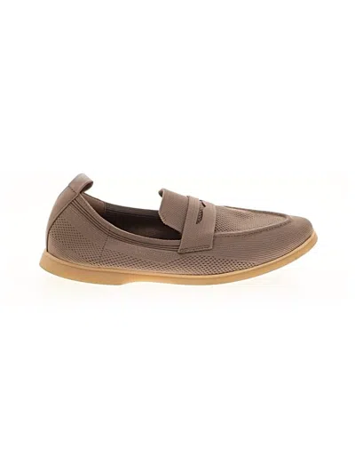 Pre-owned Cushionaire Flats In Tan