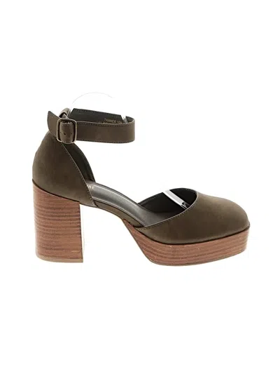 Pre-owned Cushionaire Heels In Brown