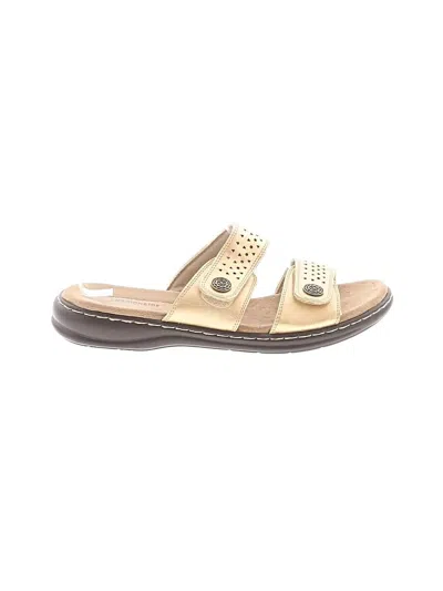 Pre-owned Cushionaire Sandals In Gold