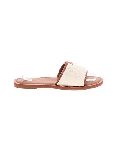Pre-owned Cushionaire Sandals In Ivory