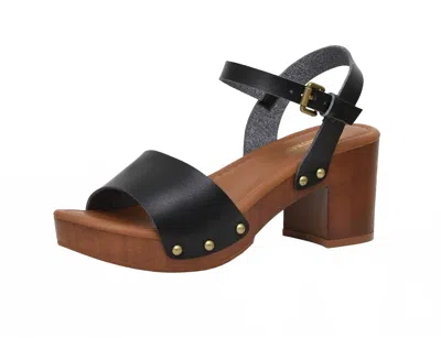 Cushionaire Women's Sloan Faux Wood Sandal In Black