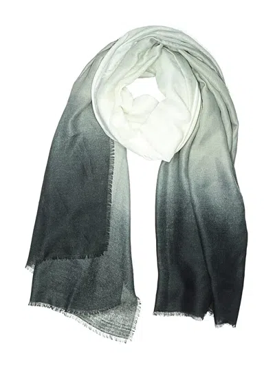 Pre-owned Cushnie Scarf In White