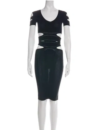 Pre-owned Cushnie V-neck Knee-length Dress In Black