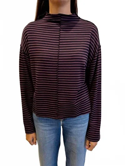 Cut Loose Funnel Pullover Tee In Cinnabark In Burgundy