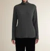 Cut Loose Turtleneck Top In Anthracite