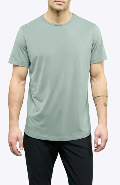 Cuts Ao Curve Hem Cotton Blend T-shirt In Green