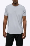 Cuts Ao Curved Hem Short Sleeve Henley In Gray