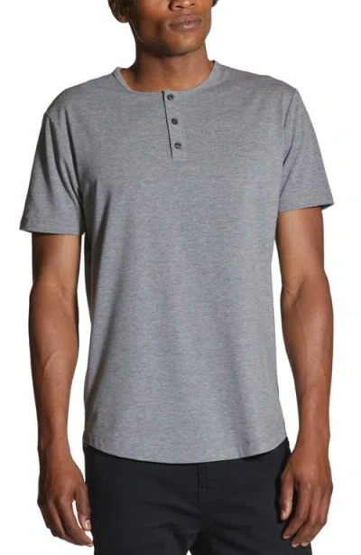 Cuts Ao Curved Hem Short Sleeve Henley In Gray