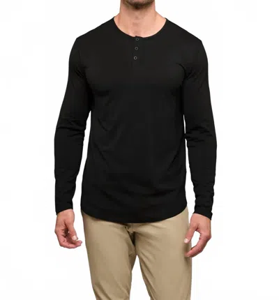 Cuts Ao Long Sleeve Henley Curve-hem Tee In Black