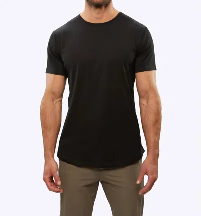 CUTS CURVE-HEM SHORT SLEEVE TEE IN BLACK