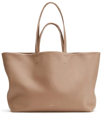 Cuyana Classic Easy Tote In Brown