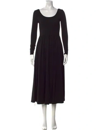 Pre-owned Cuyana Scoop Neck Midi Length Dress In Black
