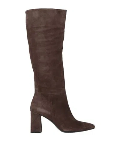 C.waldorf C. Waldorf Woman Boot Khaki Size 7 Leather In Beige