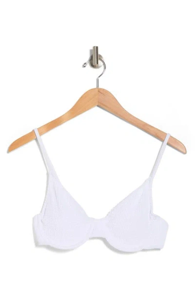 Cyn And Luca Penny Pucker Swim Top In White
