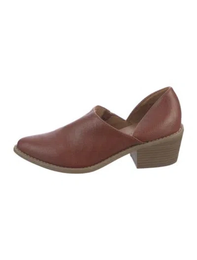 Pre-owned Cynthia Rowley Leather Pumps In Brown