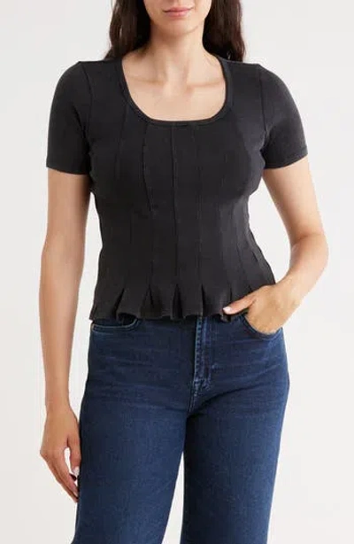 Cyrus Short Sleeve Seamed Top In Black