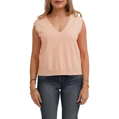 Cyrus Sleeveless V-neck Shell In Animal Print