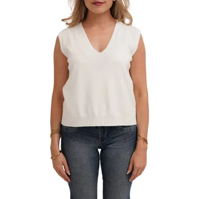Cyrus Sleeveless V-neck Shell In Multi