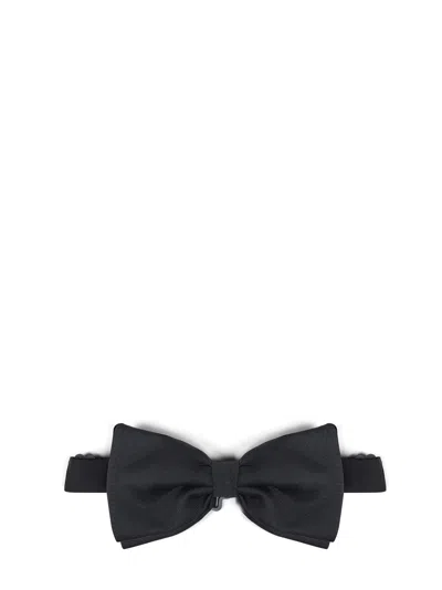 D 4.0 Black Grosgrain Pre-tied Bow Tie