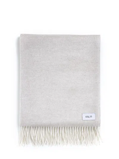 D 4.0 Cashmere-silk Blend Scarf In White