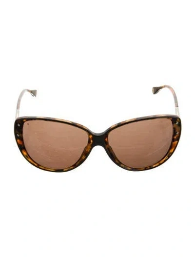Pre-owned D&g Cat-eye Tinted Sunglasses In Brown